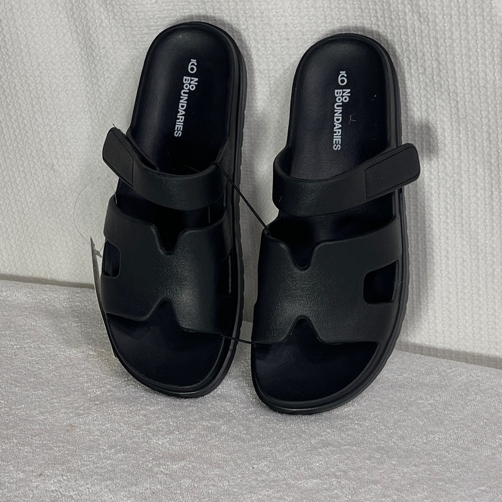 No Boundaries Black Casual Slides